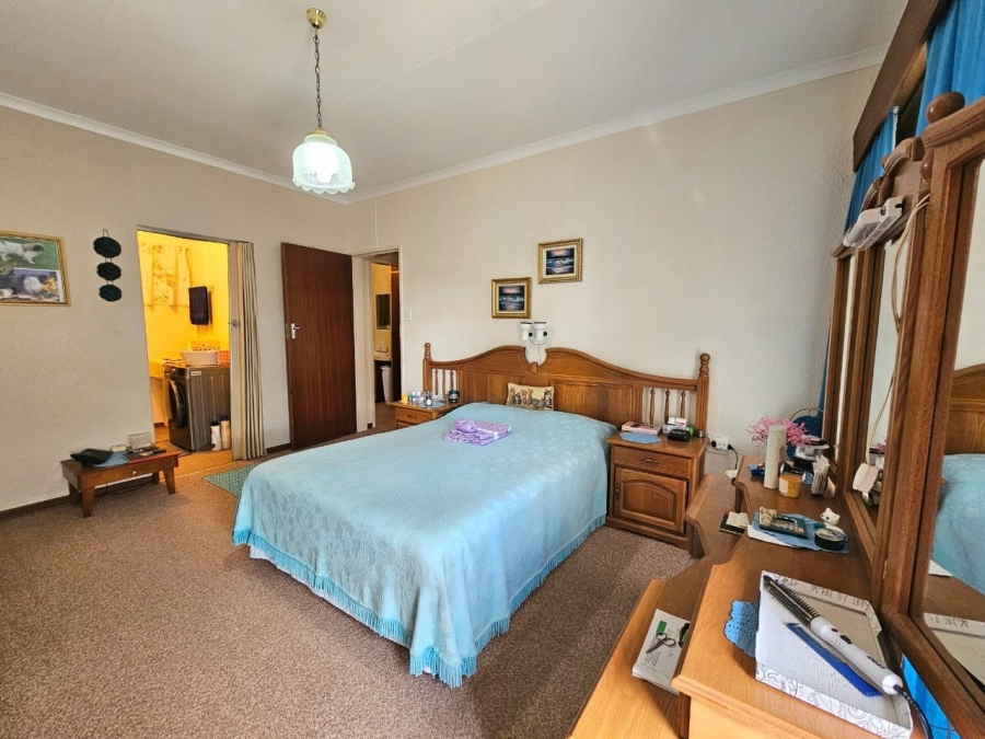 3 Bedroom Property for Sale in Potchefstroom North West